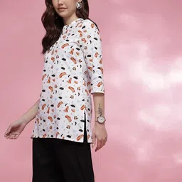 Anouk Rustic Abstract Printed Pure Cotton Kurti image 5