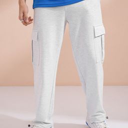 HIGHLANDER Men Straight Fit Cargos Trousers-image-77