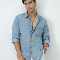 Urbano Fashion Men Ice Blue Regular Fit Full Sleeve Solid Denim Shirt-picture-16