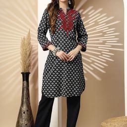 Nayam By Lakshita Floral Printed Thread Work Pure Cotton Straight Kurta With Trousers-40