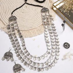 Teejh Pitara Collection Valini Silver Oxidized Jewellery Set-picture-43