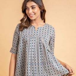 SUTI Geometric Printed Notched Neck Cotton Top-image-11