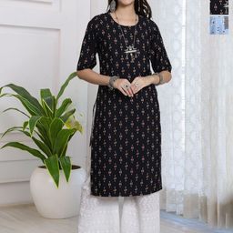 HERE&NOW Selection Of 4 Ethnic Motifs Printed Round Neck Straight Kurtas-picture-11