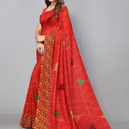 DIVASTRI Geometric Printed Saree image 4