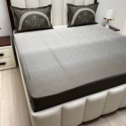 Pure Decor Royal Majestic Green Geometric 240 TC Cotton King Bedsheet Set 2.74 m x 2.74 m-picture-2