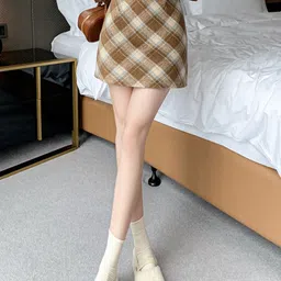 LULU & SKY Pattern Mini Skirt-image-4