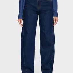 GAP Women Lightly Washed High-Rise Barrel Fit Jeans-image-29