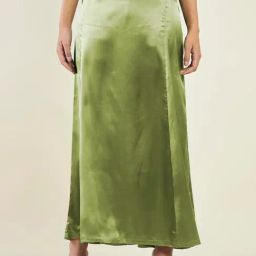 Soch Green Plain Saree Shapewear-picture-17
