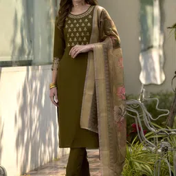 YOELLA Women Olive Viscose Rayon Kurta Sets-image-24