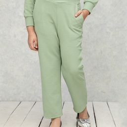 NEUDIS Straight Fit Solid Trousers - Green-picture-18