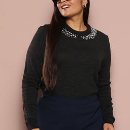 Sztori Plus Size Embellished Detail Pullover-9