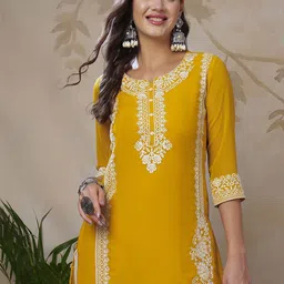 Skylee Pop Women Solid Daily Straight Kurta-picture-46