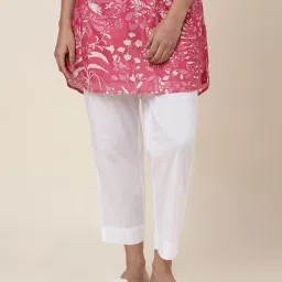 Fabindia White Regular Fit Mid Rise Pants-picture-2
