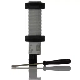 RS PRO Capacitive Barrel-Style Proximity Sensor M18 x 1 8 mm Detection NPN/PNP IP67, 2377237-12