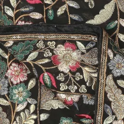 Dupatta Bazaar Black Embroidered Dupatta image 5