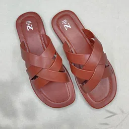THE MADRAS TRUNK Men Comfort Sandals-image-30