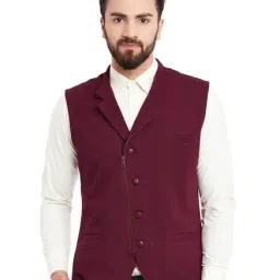 Hypernation Maroon Regular Fit Sleeveless Jacket-picture-30