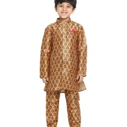 VASTRAMAY Kids Yellow Printed Kurta Set-image-64