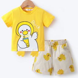 Mark & Mia Cotton Half Sleeves T-Shirt & Shorts Set with Duck Print & Applique - Yellow-image-73