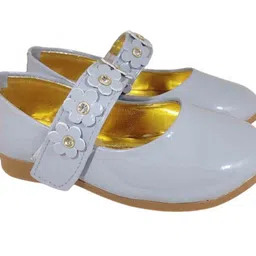 NEW LATEST Girls Round Toe Ballerinas-image-66