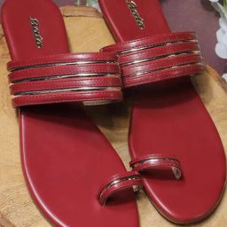 Bata Women's Therese Red Toe Ring Wedges-image-72
