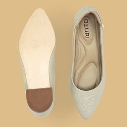 Ozuri Textured Block Heel Pumps image 2