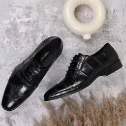 Cobblerz Men Printed Leather Oxfords-picture-48