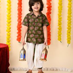 MoMaa Pure Cotton Half Sleeves Elephants Printed Shirt & Dhoti Set - Green & White-image-3