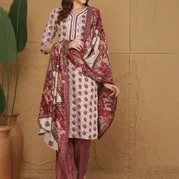 Anouk Women Floral Printed V-neck Kurta with Trousers & With Dupatta-45