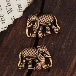 SHONA'S STYLE Brass-Plated Elephant Shaped Oxidised Studs-17