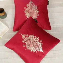 HOSTA HOMES Maroon & Gold-Toned Set of 2 Floral Velvet Square Cushion Covers-image-71