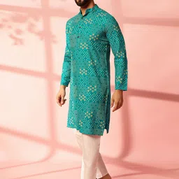 Anouk Men Bandhani Printed Regular Kurta with Pyjamas image 4