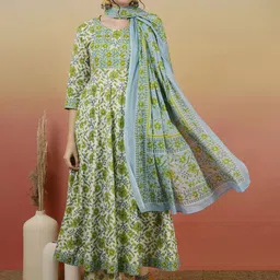 GLAM ROOTS Women Floral Printed Panelled Kurta with Palazzos & With Dupatta-image-73