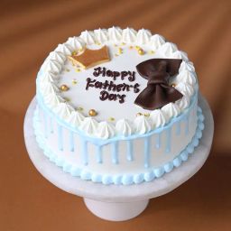 Crowned In Love Fathers Day Cake-image-2