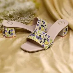 YASSIO Embellished Ethnic Block Sandals-34