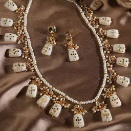VENI 18KT Gold-Plated Kundan-Studded & Pearls Beaded Jewellery Set-image-10