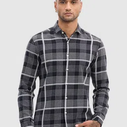 Snitch Men Smart Slim Fit Checked Casual Shirt-image-92