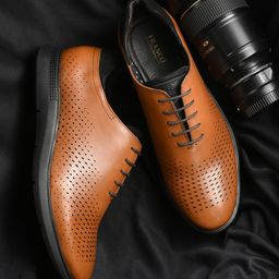 Franco Leone Men Textured Leather Round Toe Formal Brogues-image-84