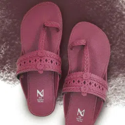 Madras Trunk Women's Haiku Burgundy Toe Ring Sandals-image-67
