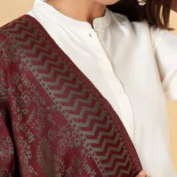 Rangmanch by Pantaloons Maroon Woven Pattern Shawl image 5