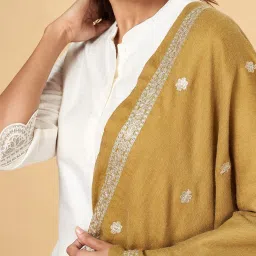 Rangmanch by Pantaloons Mustard Embroidered Shawl image 5