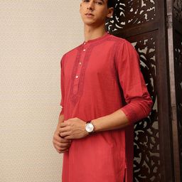House of Pataudi Striped & Embroidered Pure Cotton Jashn Kurta with Trousers-image-53