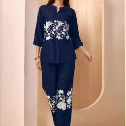 Moda Rapido women Embroidered Tunic and Palazzo Set-picture-34