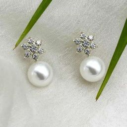 Joker & Witch Gracia White Drop Earrings-image-26