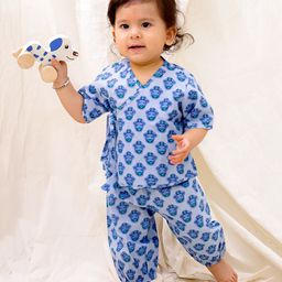 BownBee Cotton Half Sleeves Giraffe Printed Jhabla & Harem Pants Set - Blue-image-18