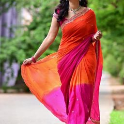 DIVASTRI Pink Silk Blend Embroidered Sarees-picture-10