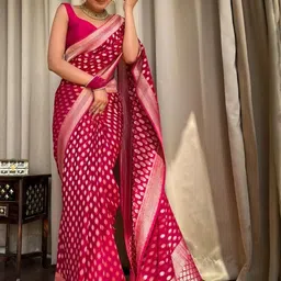 CANIZZARO Woven Design Zari Silk Blend Handloom Banarasi Saree-picture-2
