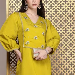 House of Pataudi Ethnic Motifs Embroidered Puff Sleeves Jashn Kurta-32