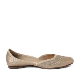 Aurelia Women's Gold Ethnic Juttis-image-43