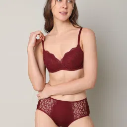 Vero Moda Intimates Maroon Lace Medium Coverage Push-Up Bra image 1